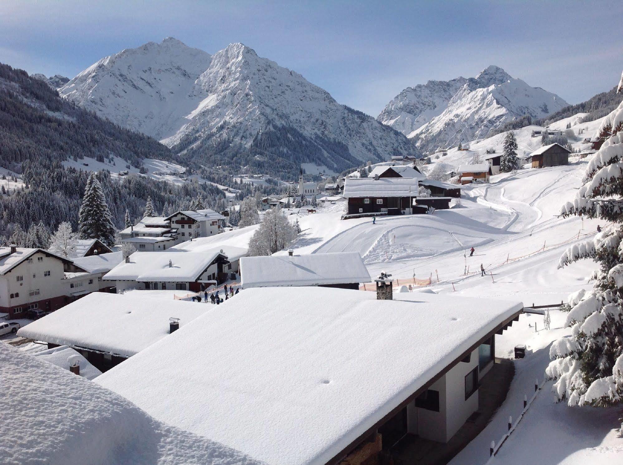 Suitehotel Kleinwalsertal Hirschegg  Dış mekan fotoğraf